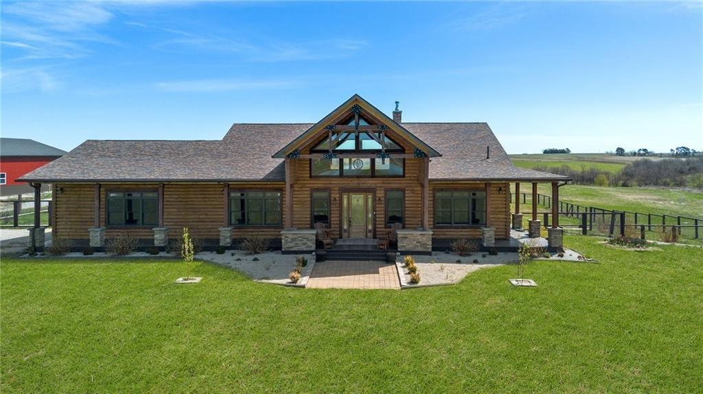 log cabin style home for sale in Hamilton Missouri log cabin style home for sale in Hamilton Missouri