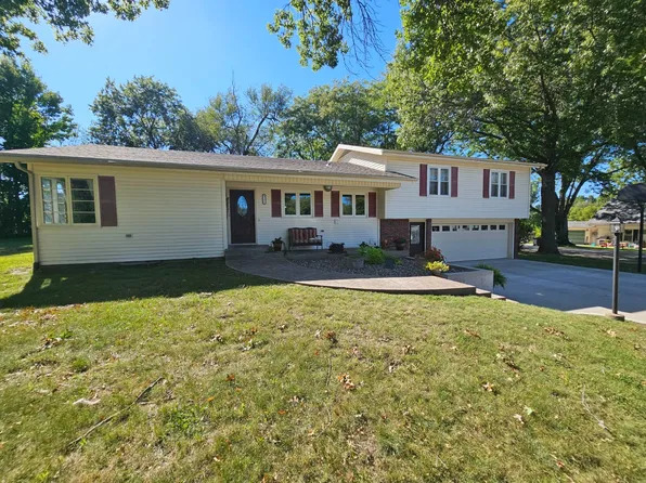 Home on Frame street in Hamilton MO for sale