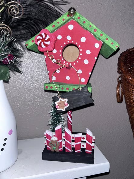 Kelly's Christmas sale in Hamilton Missouri