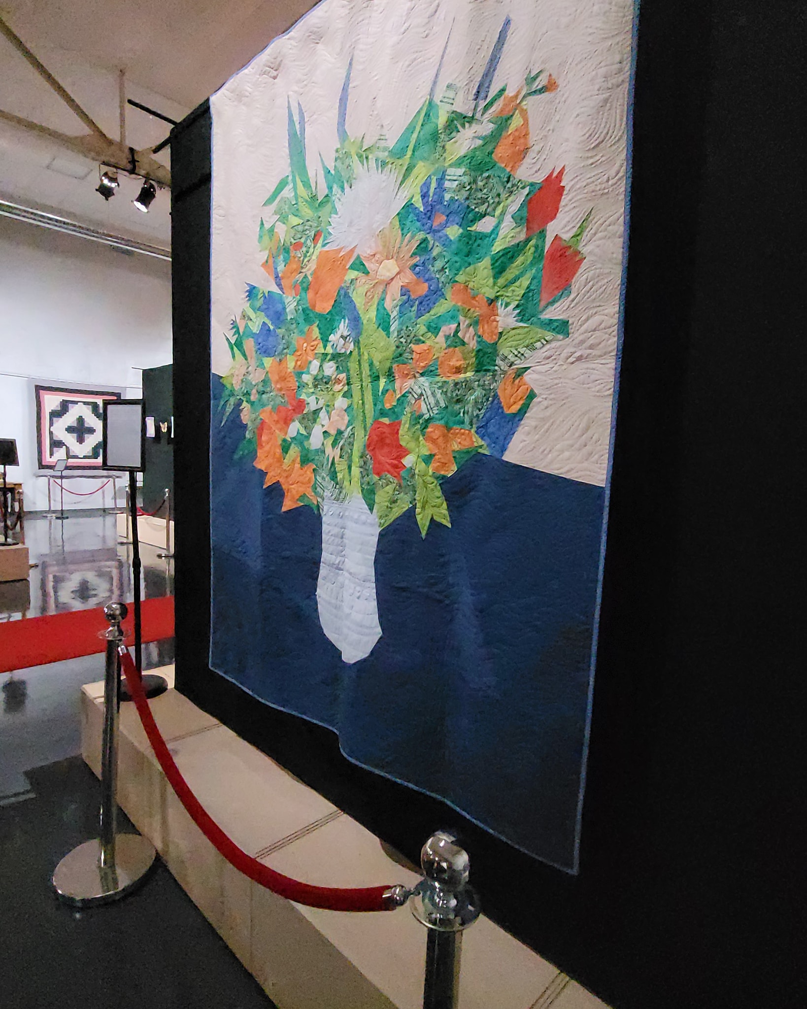 quilt on display at the Missouri Quilt Museum